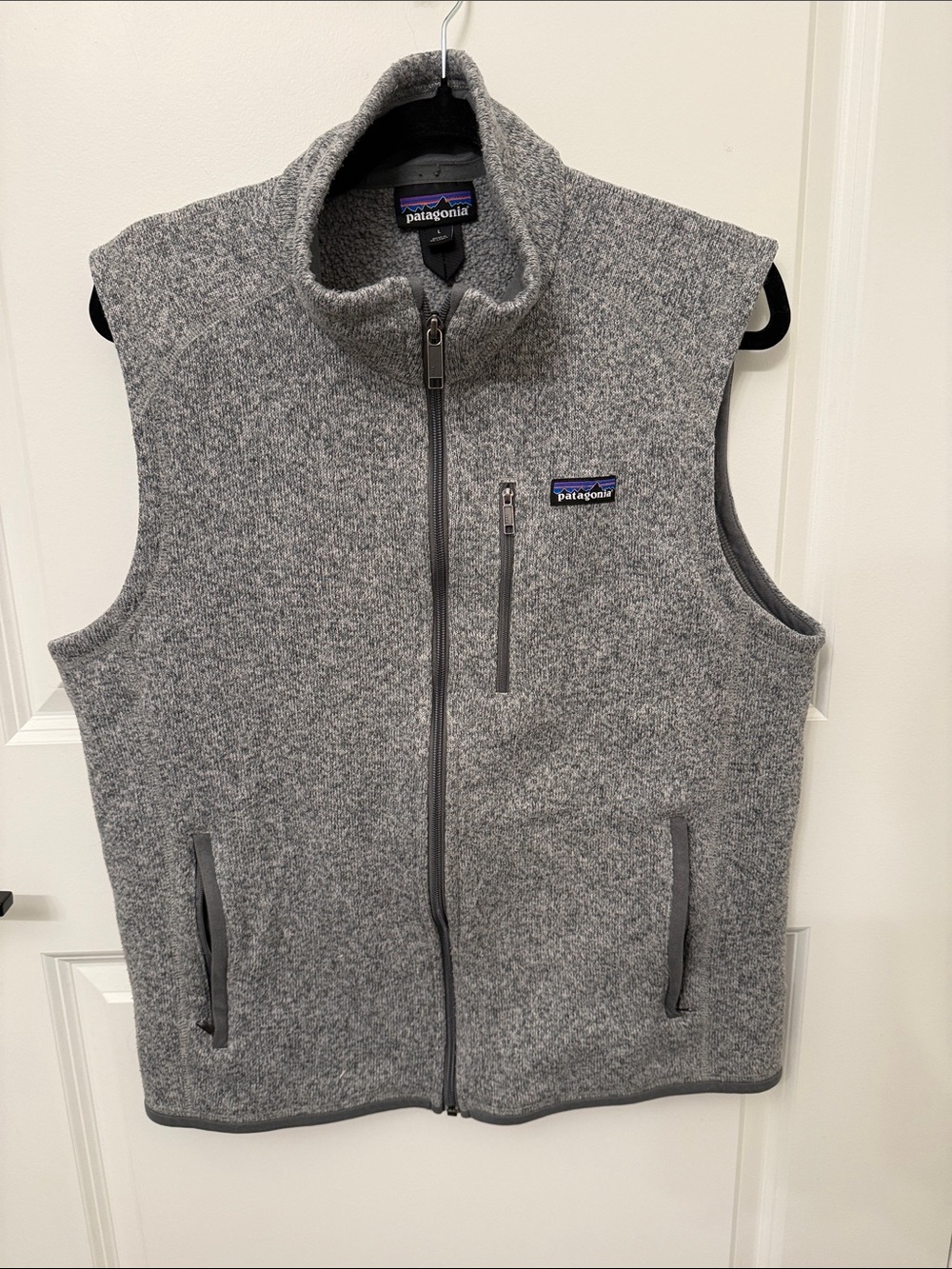 Patagonia Men’s Heather Gray Full-Zip Fleece Vest